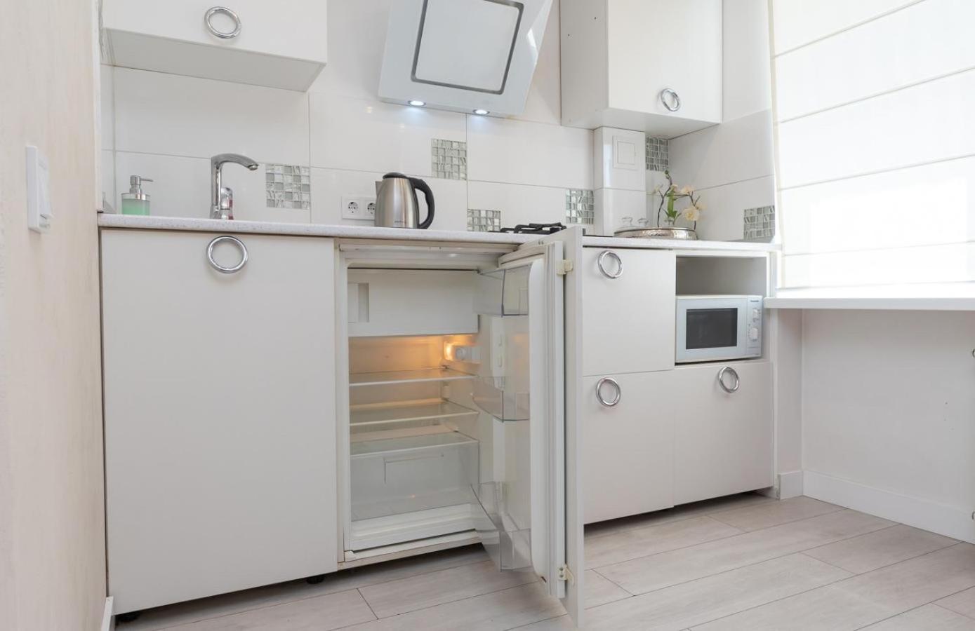 Flat24 On Lesi Ukrainki 3 Appartement Kiev Buitenkant foto