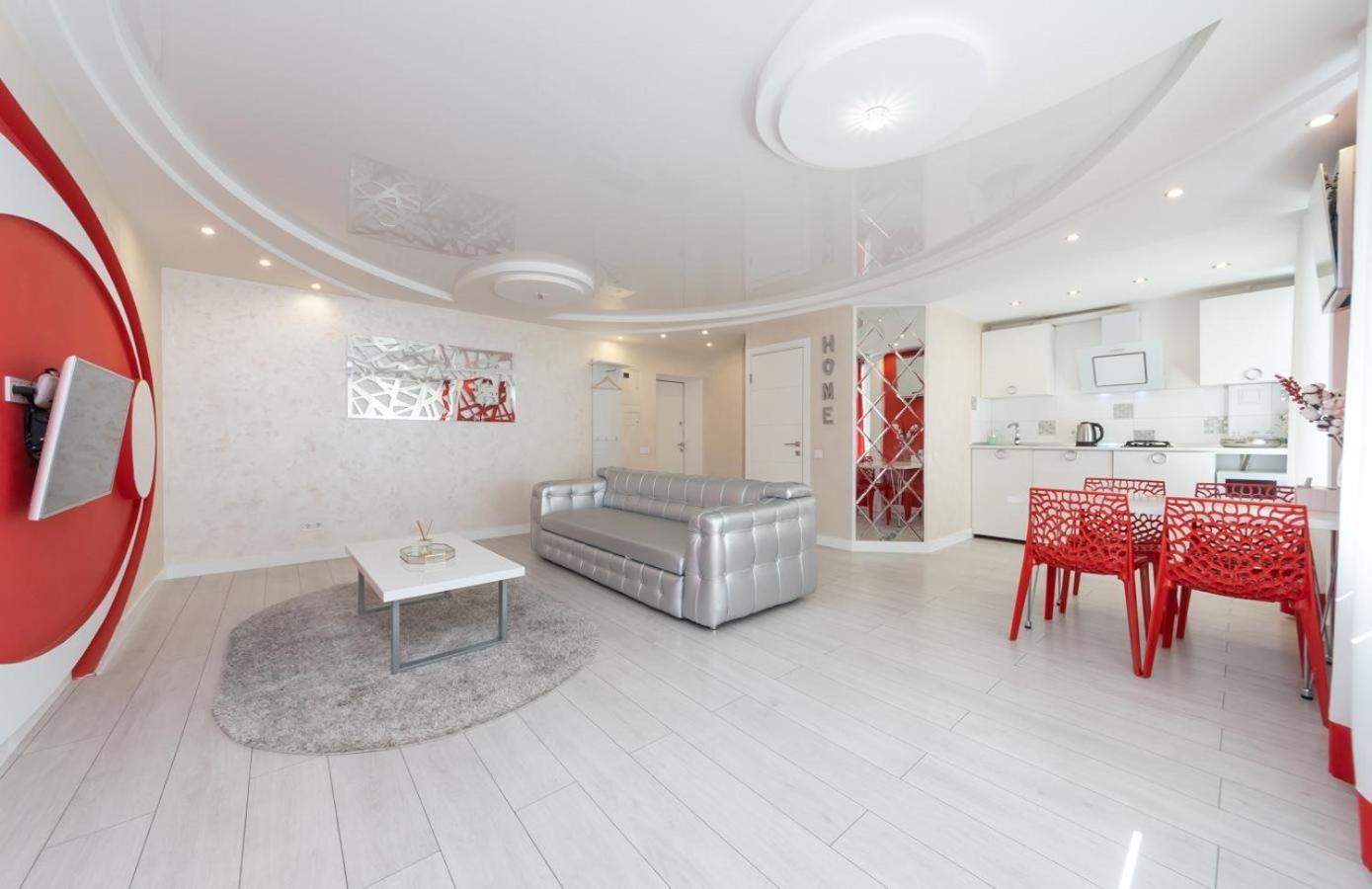 Flat24 On Lesi Ukrainki 3 Appartement Kiev Buitenkant foto