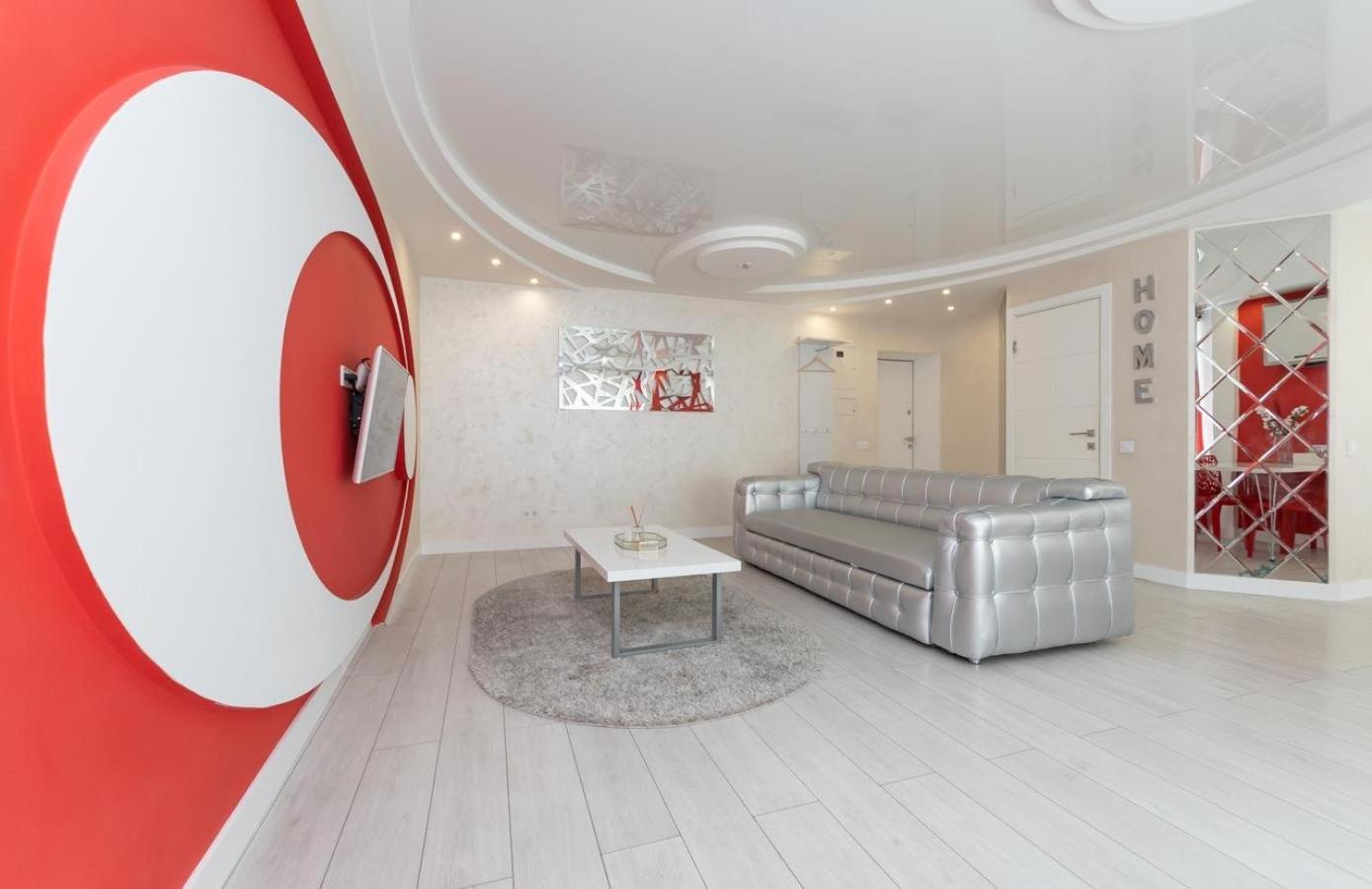 Flat24 On Lesi Ukrainki 3 Appartement Kiev Buitenkant foto